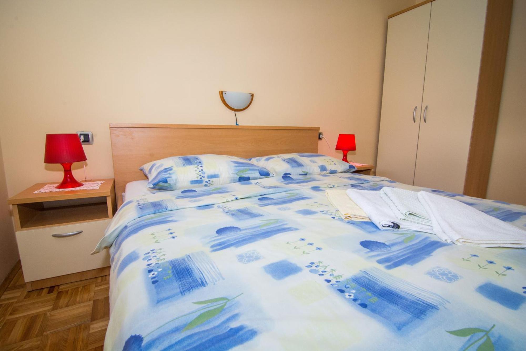 Apartments Ruzica Pinezići Quarto foto
